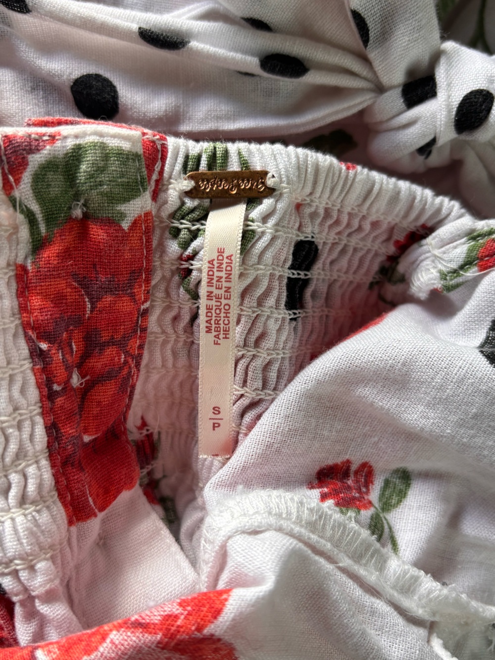 Free People White Linen Bom Bom Island Mini in Polka Dots & Roses 🌹 - Picture 3 of 9
